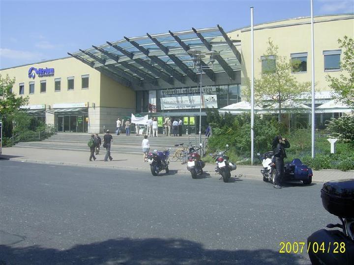 sa400136 111.jpg